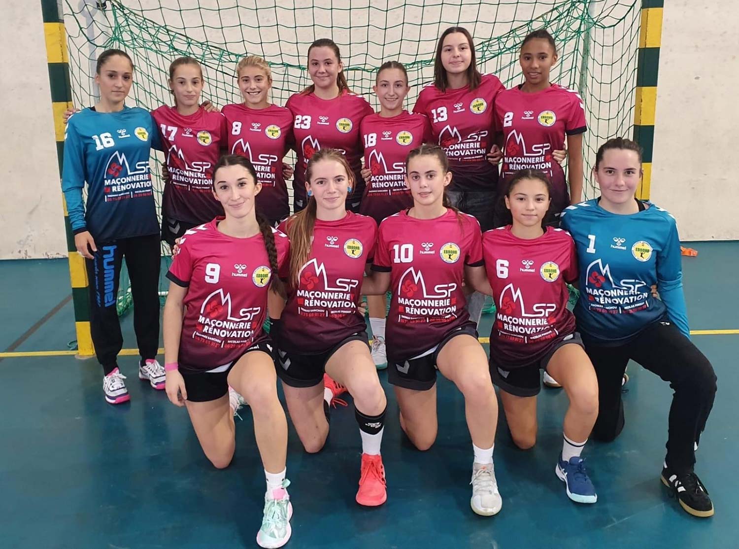 Les joueuses de -17 ans de l'entente Bordes Sport Handball - Ossau Handball